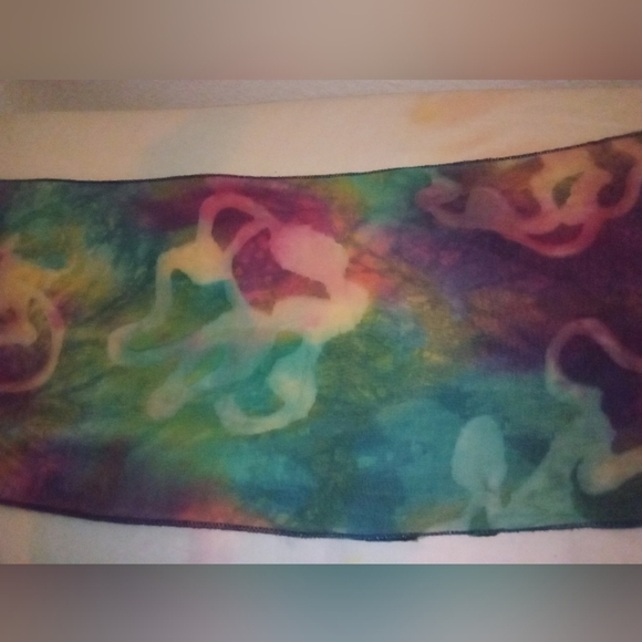 Crushed velvet scarf - Picture 3 of 6